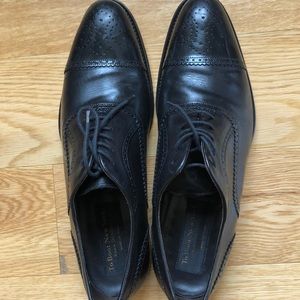 To Boot Black Oxford dress shoes